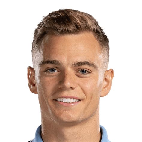Scott Twine EA FC 24 .